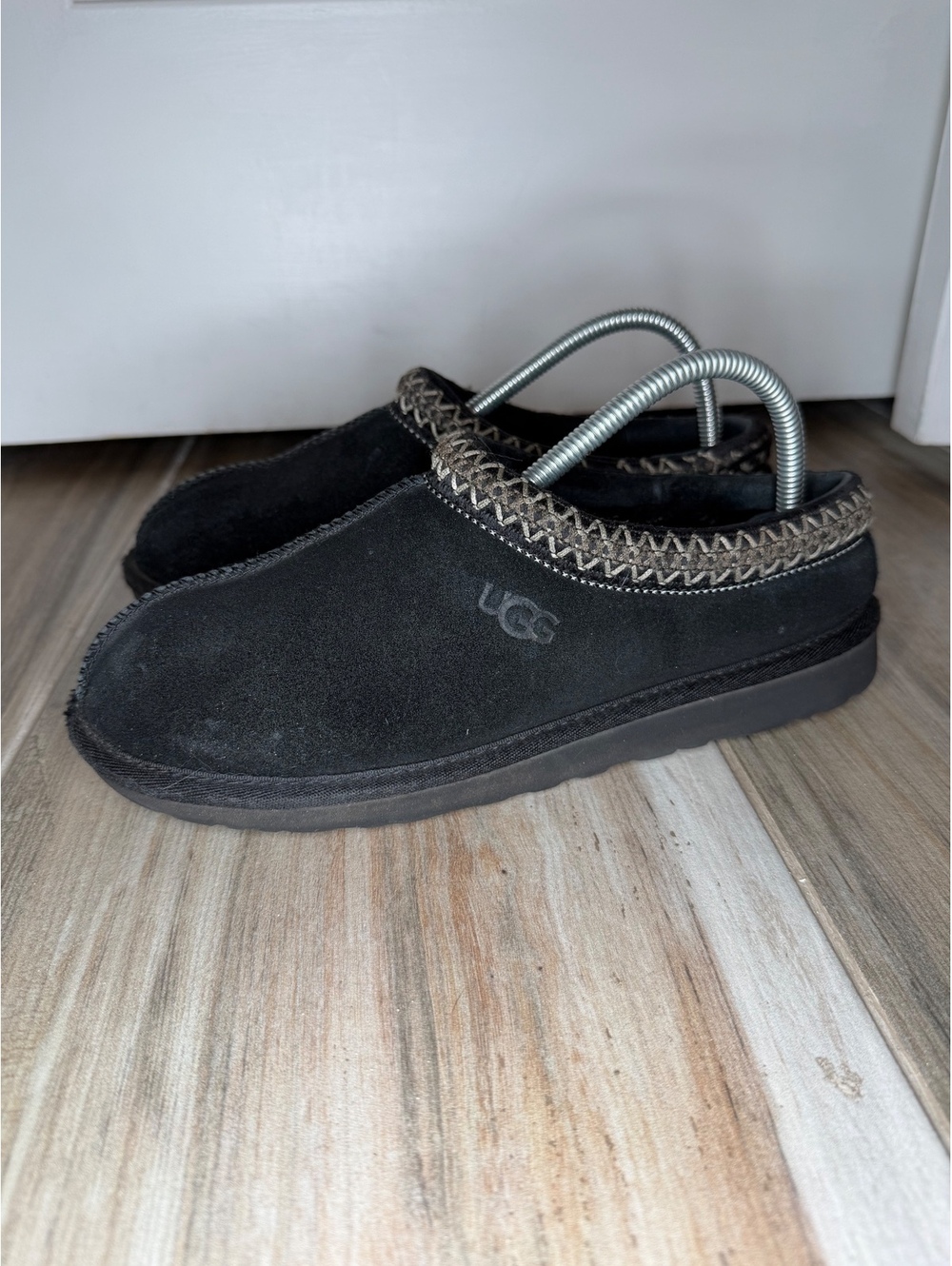 UGG Tasman II Black Suede Slipper Shoes Sheepskin Lining Womens Sz 8